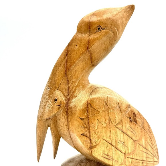 Hand Carved Bali Indonesian Wood Pelican 8" Figurine Bird With Fish 
Ocean Beach - Picture 9 of 11